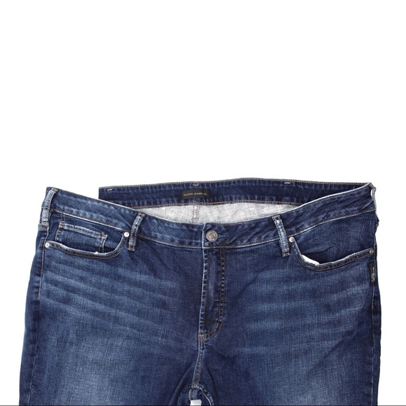 Silver Suki NWT Mid Rise Slim Bootcut Jeans Plus Size 24 x 31 - Picture 2 of 10